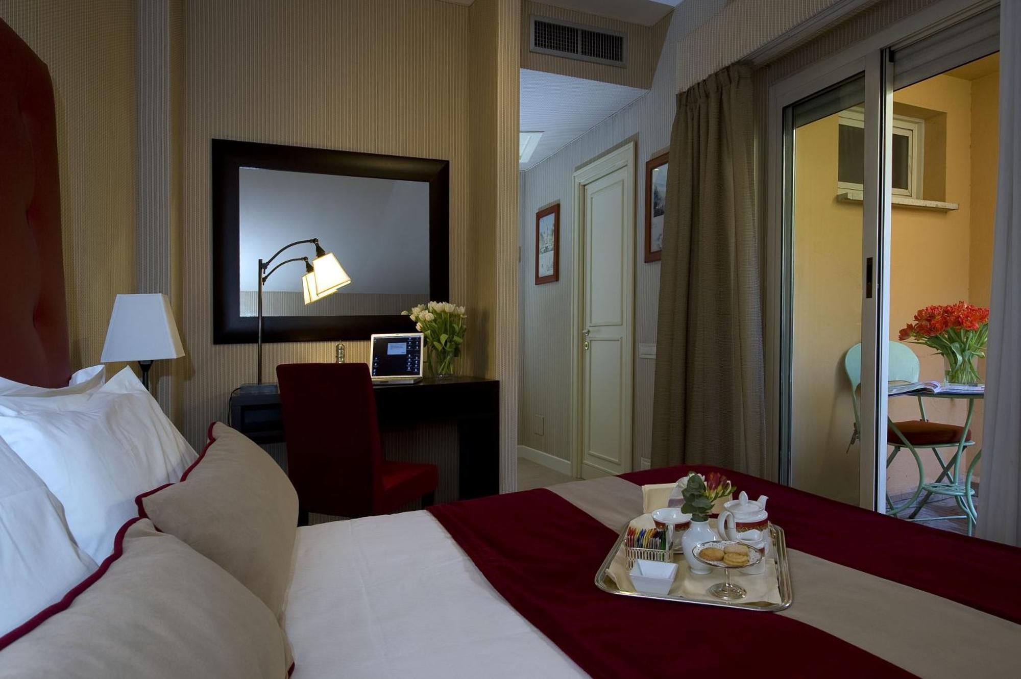 Hotel Dei Borgognoni — Foto’s 1