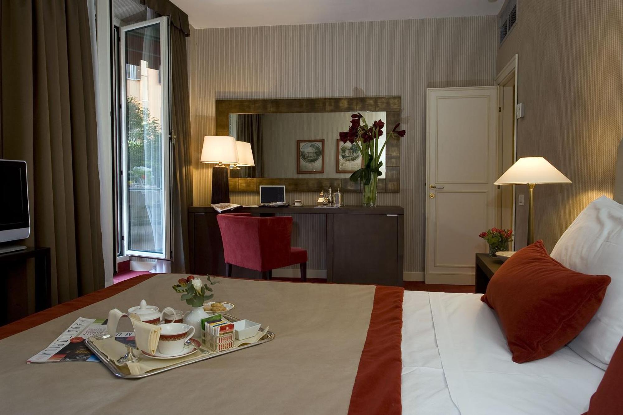 Hotel Dei Borgognoni, Rome